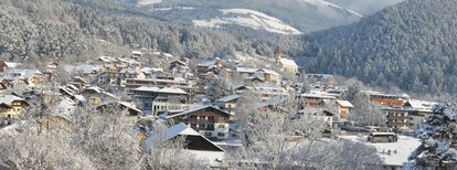 View over snowy Kiens/Chienes | © Michael Hinteregger