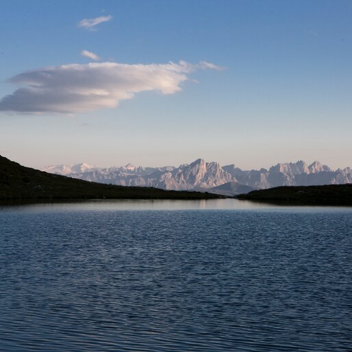 lago verde di sera, vista Sass de Putia | © TV Kiens_Fotograf Georg Tappeiner