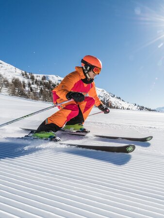 Nahaufnahme eines Skifahrers | © Harald Wisthaler